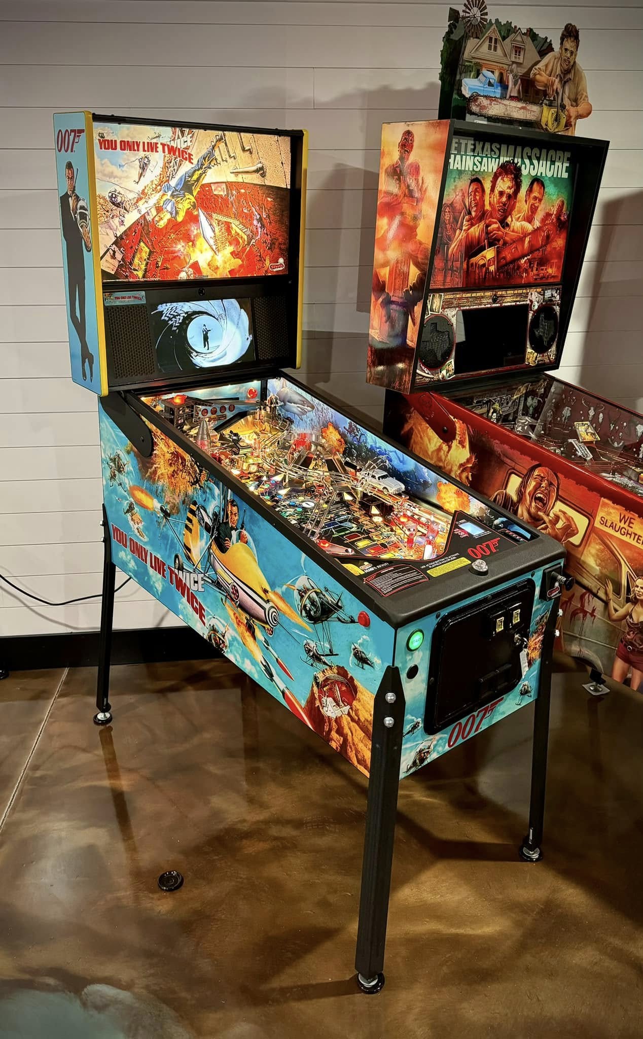 1 James Bond 007 (Premium) - Image 1